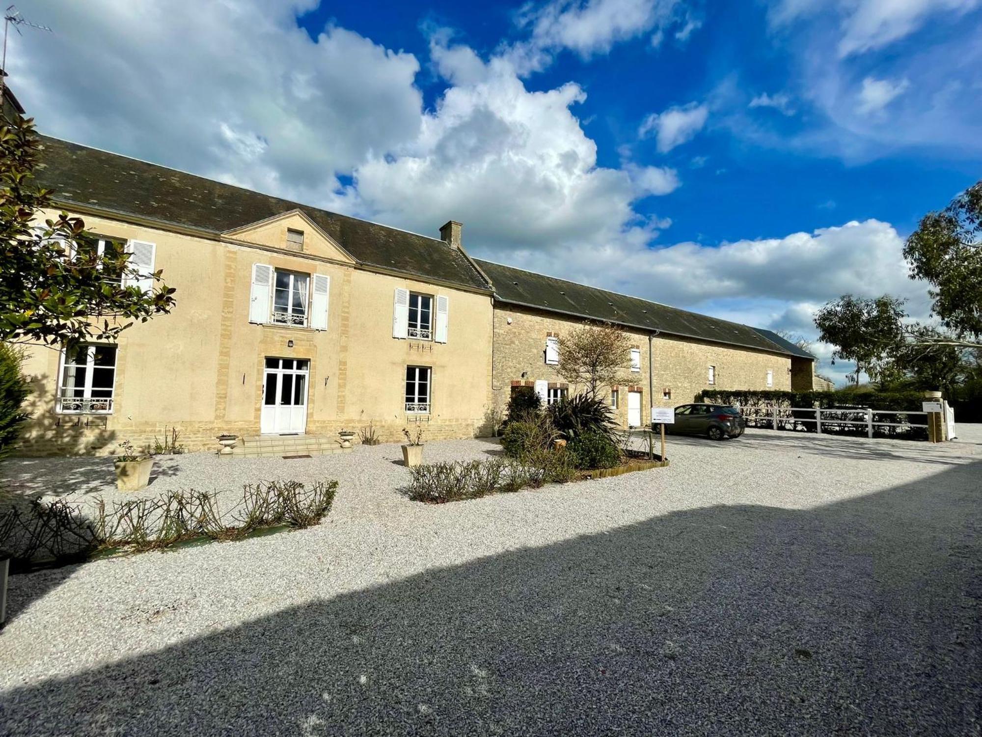 Les Chambres D'Omaha Beach Etablissement Avec Deux Chambres D'Hotes, Petit-Dejeuner Compris Fait-Maison Et Produits Locaux Vierville-sur-Mer Eksteriør bilde